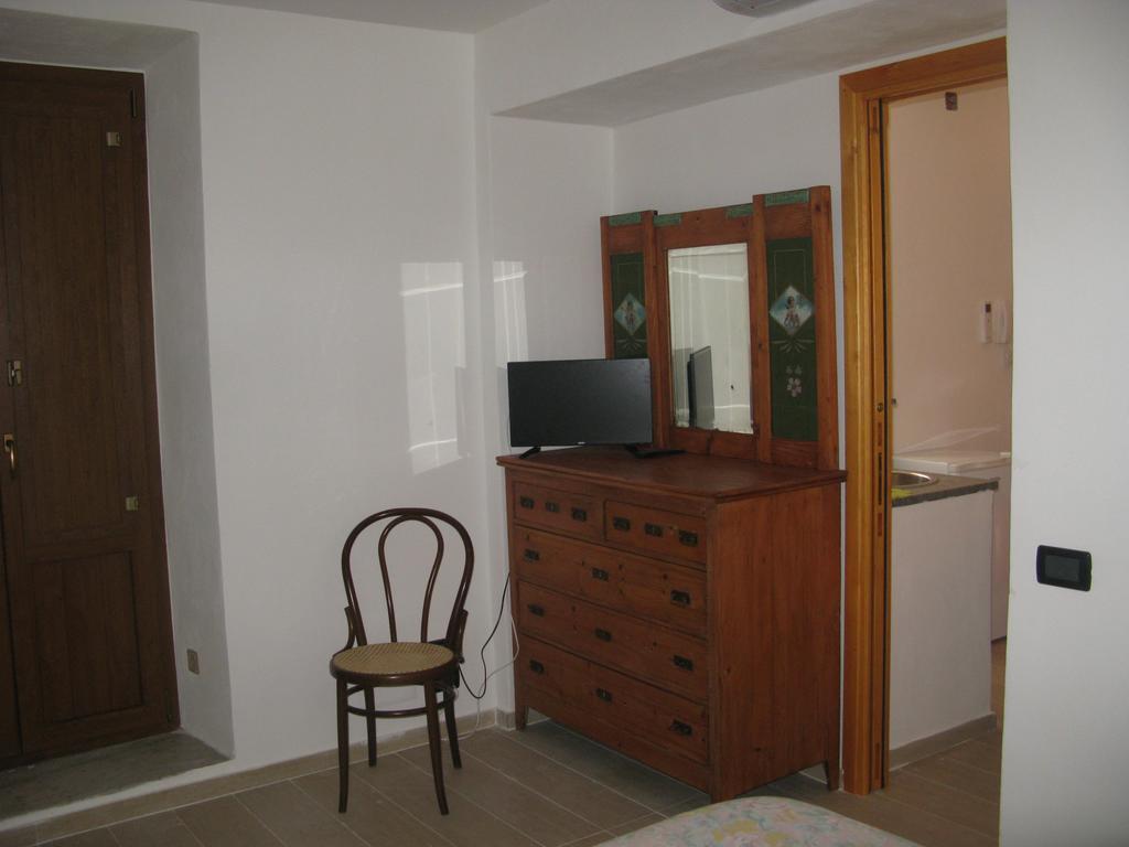 Gioeni 23 Apartment เชฟาลู ภายนอก รูปภาพ